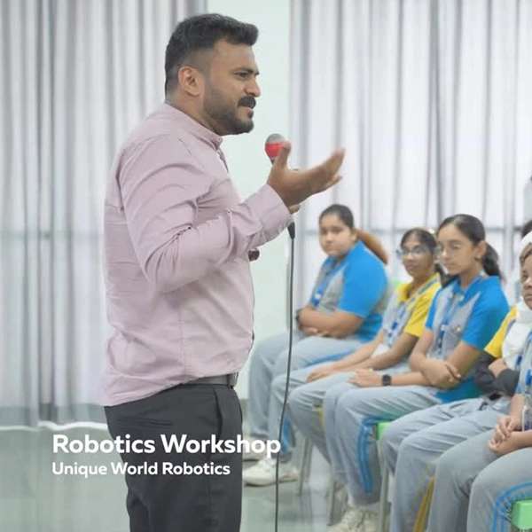 Session by Unique World Robotics, CKLF at TWSI – Exploring the Future of AI and Innovation